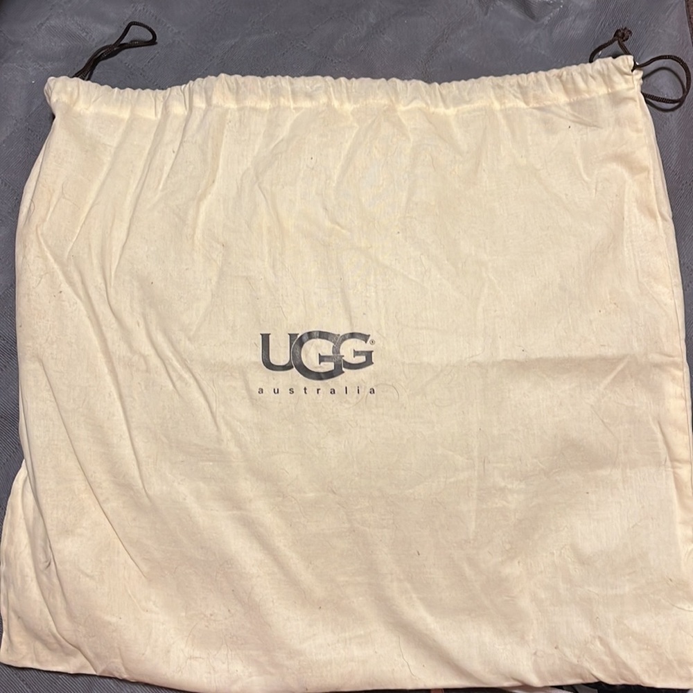 UGG Pink Shearling Shoulder Bag - Picture 13 of 16